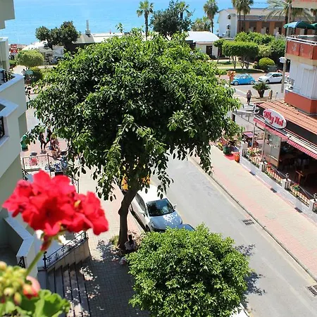 Deniz Apart 公寓式酒店 2*