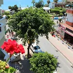 Deniz Apart מלון דירות 2*