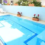Deniz Apart אלאניה