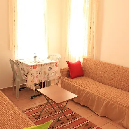 Deniz Apart Apartmanhotel 2*