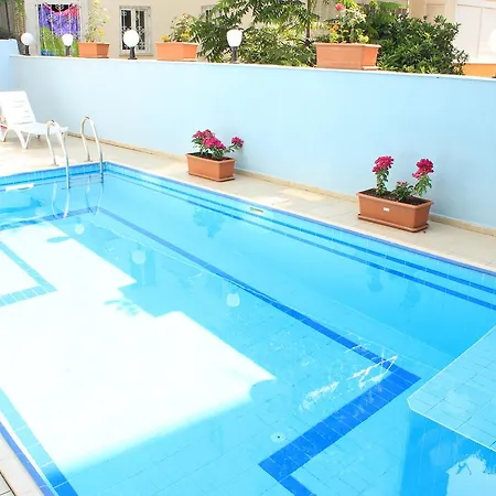 Deniz Apart ألانيا