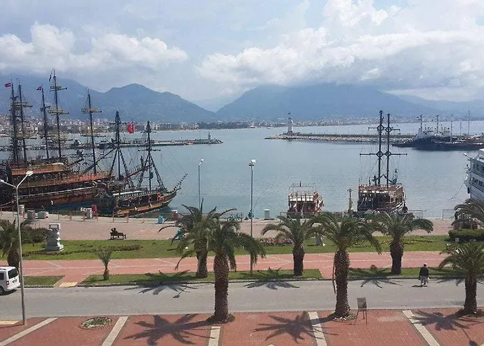 Deniz Apart Ξενοδοχείο με διαμερίσματα Αλάνια