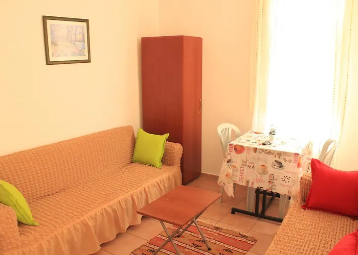 Deniz Apart 2* Αλάνια